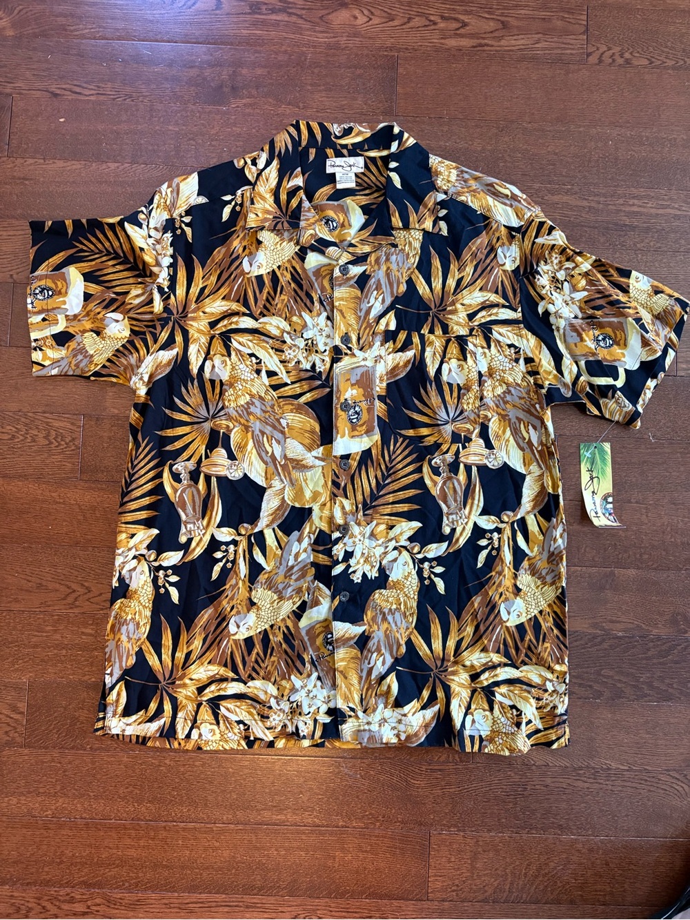 Panama Jack Black & Gold Tropical Print Short-Sleeve Button-Down Shirt